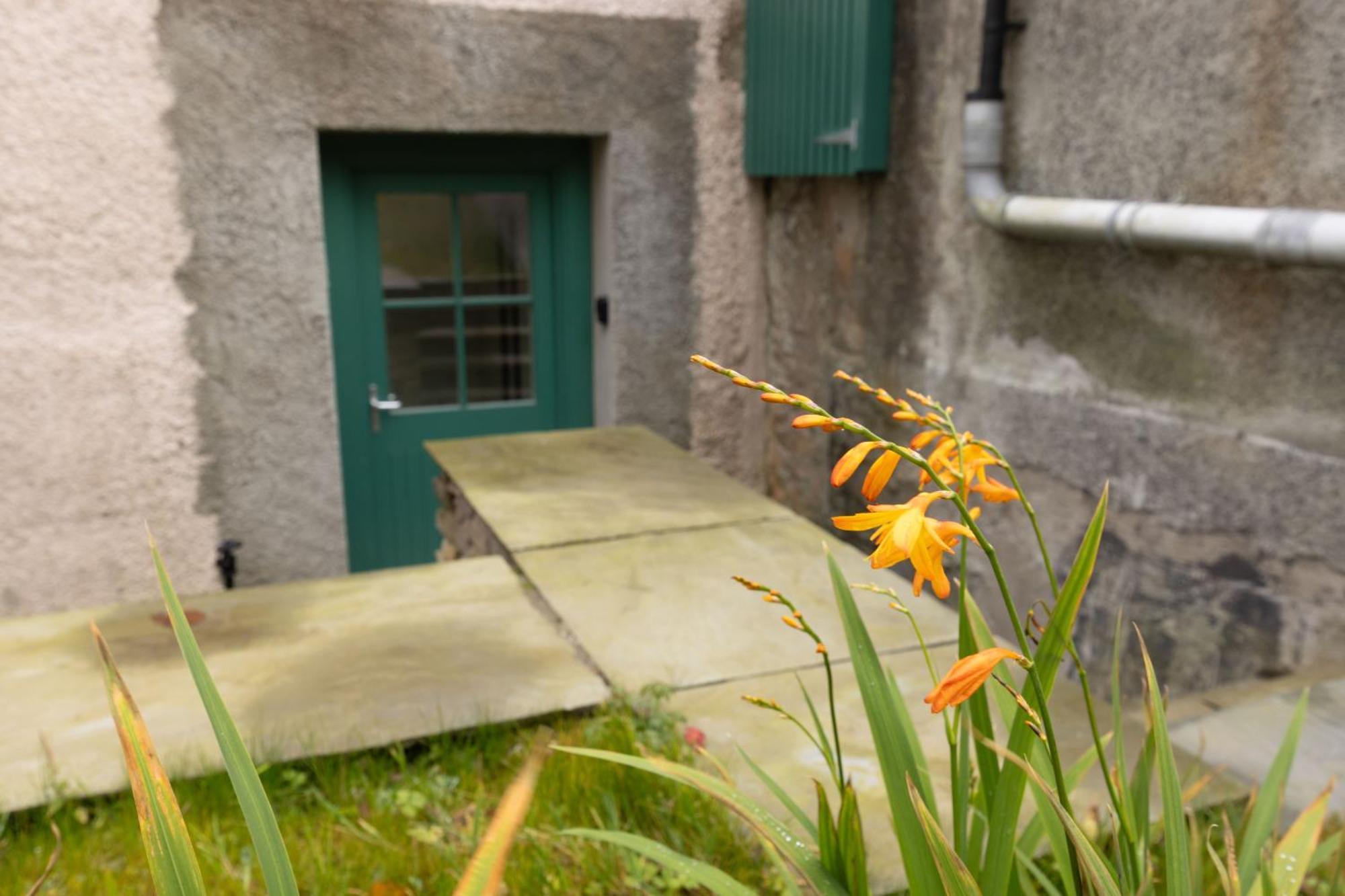 Harbourside, Shetland Islands Villa Lerwick Exterior photo